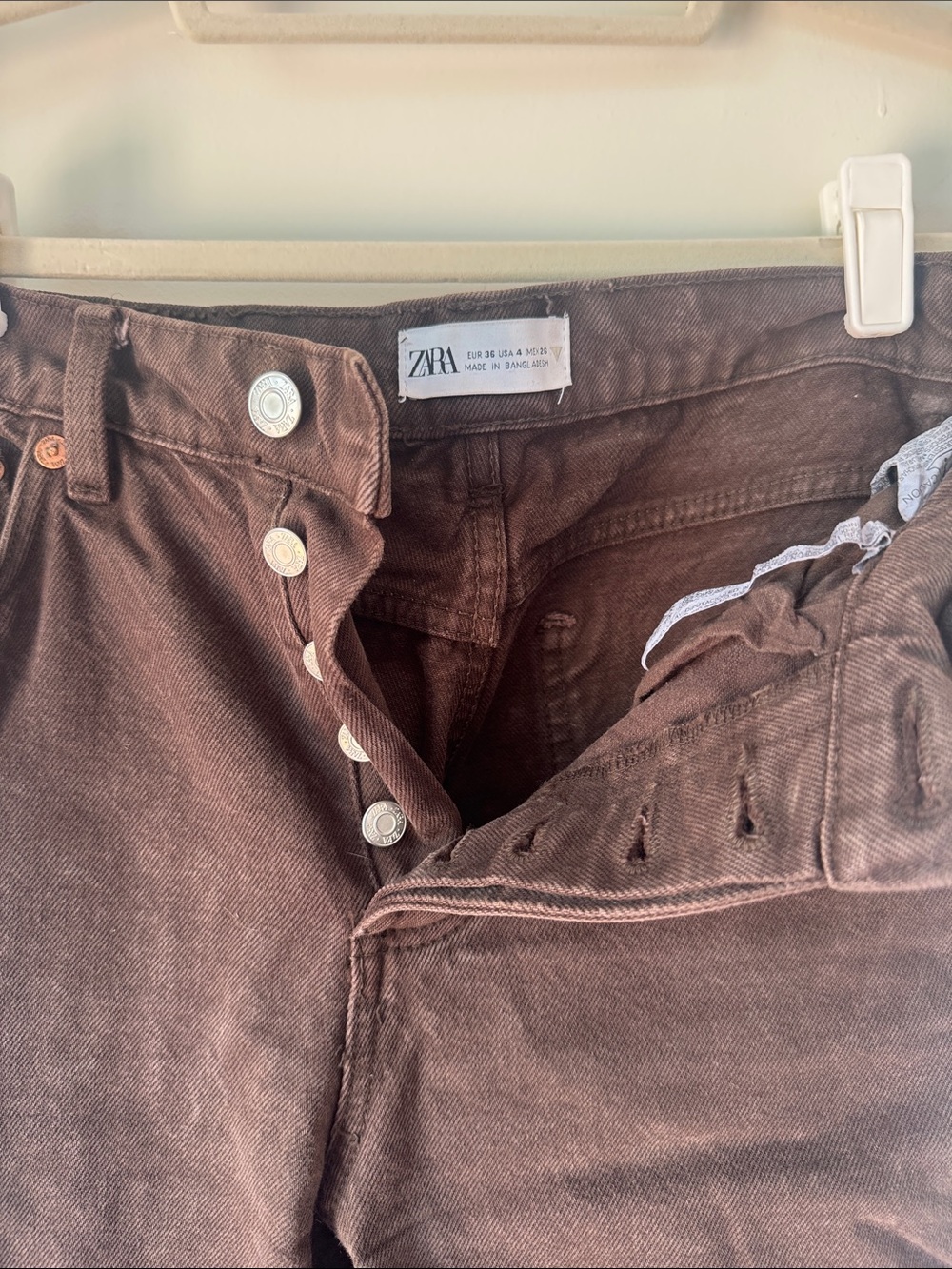Zara Women’s Straight Leg Jeans in Dark Brown - Picture 2 of 4